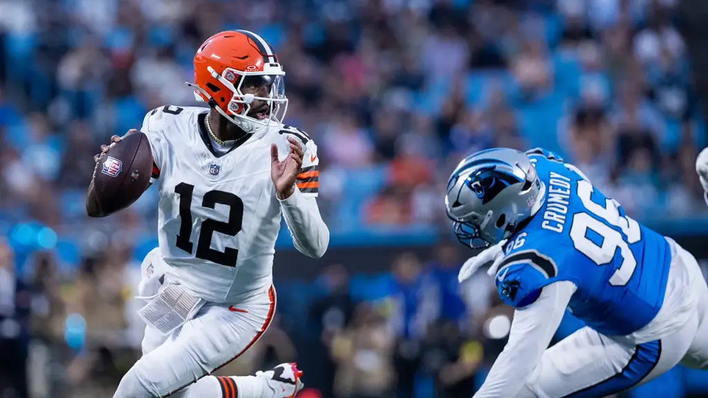 Shedeur Sanders receives acclaim from sports analyst following his NFL preseason debut