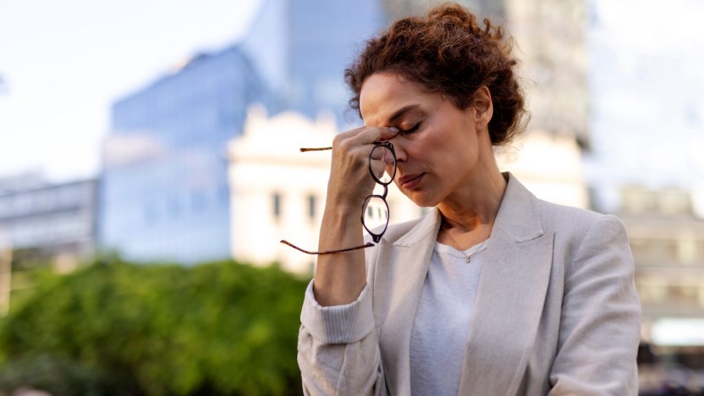 Signs of multiple sclerosis could show up years prior to diagnosis, research indicates