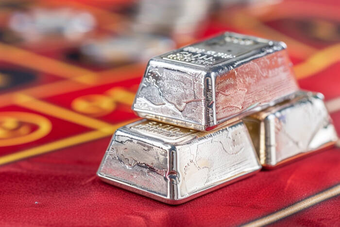 Silver Price Outlook: Optimism Grows as Gold Sets the Trend