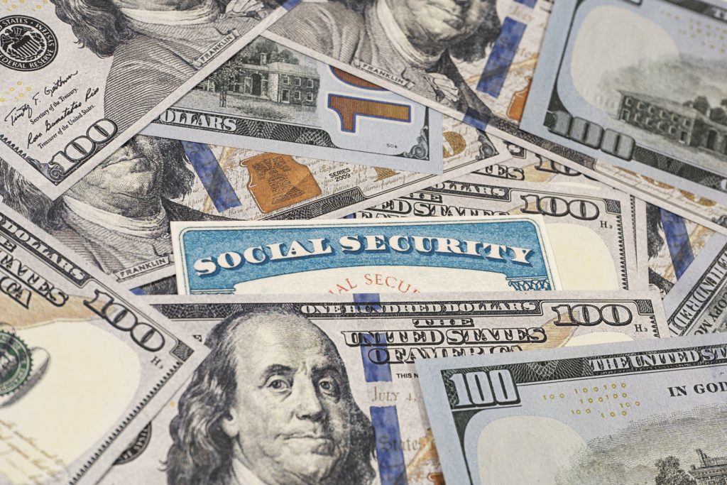 Social Security: Payments Up to $5,108 Being Distributed This Week