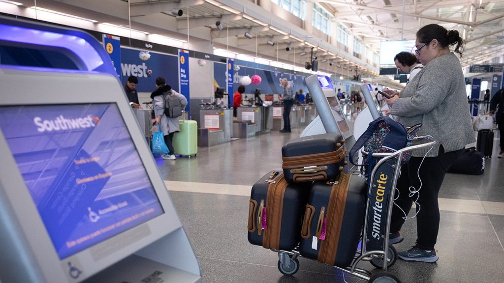 Southwest updates refund policy for larger customers beginning in January