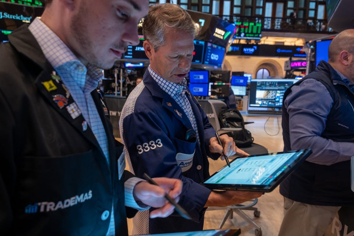 State pension fund achieves record levels during market volatility