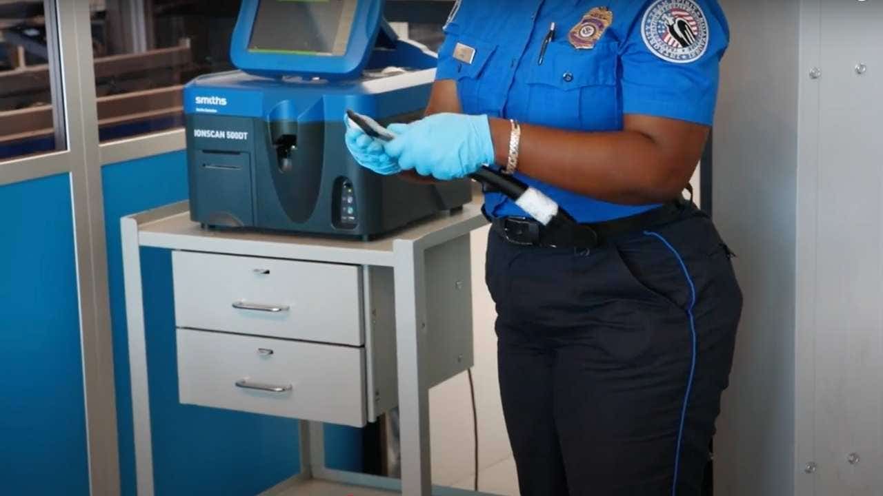 TSA alerts travelers about online scams impersonating PreCheck with fraudulent websites