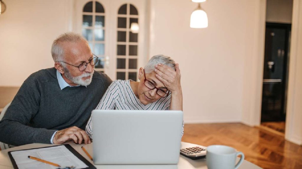 Tax issues ahead for IRAs and 401Ks exceeding $200,000