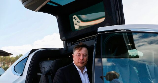 Tesla Recruit Test Drivers in New York City as Musk Plans Robotaxi Growth