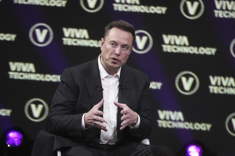 Tesla provides Musk with a $29 billion share package as a gesture of goodwill.