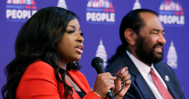 Texas Democratic Representatives Al Green and Jasmine Crockett Pursue Legal Action Against Redistricting Map