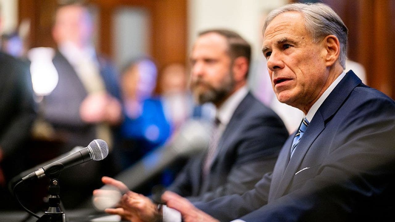Texas Republicans advance congressional map in the House to improve midterm prospects