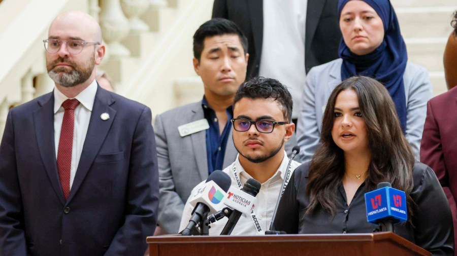 The imprisonment and suppression of journalists in the US mirrors the tactics of autocrats