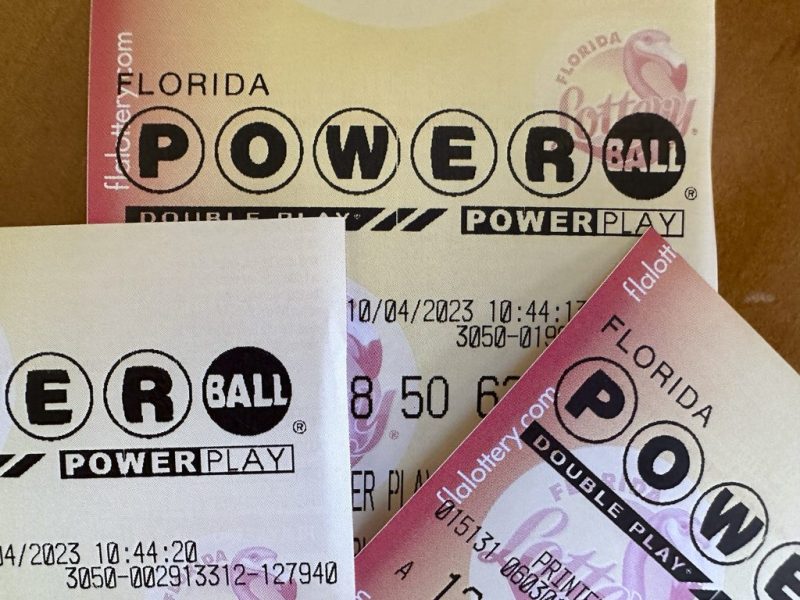 The top and bottom states for winning the $950M Powerball jackpot