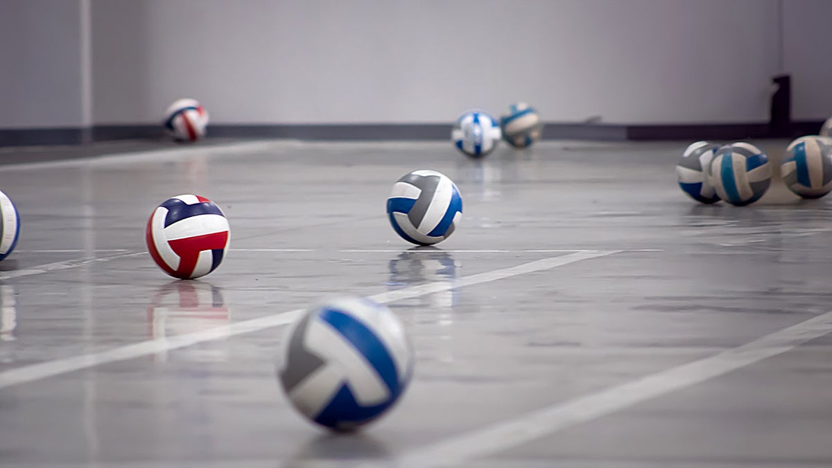 Transgender athlete files lawsuit after losing women's volleyball scholarship