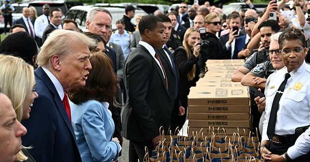 Trump Hosts Dinner for Police and National Guard; Expresses Gratitude for D.C. Crime Cleanup