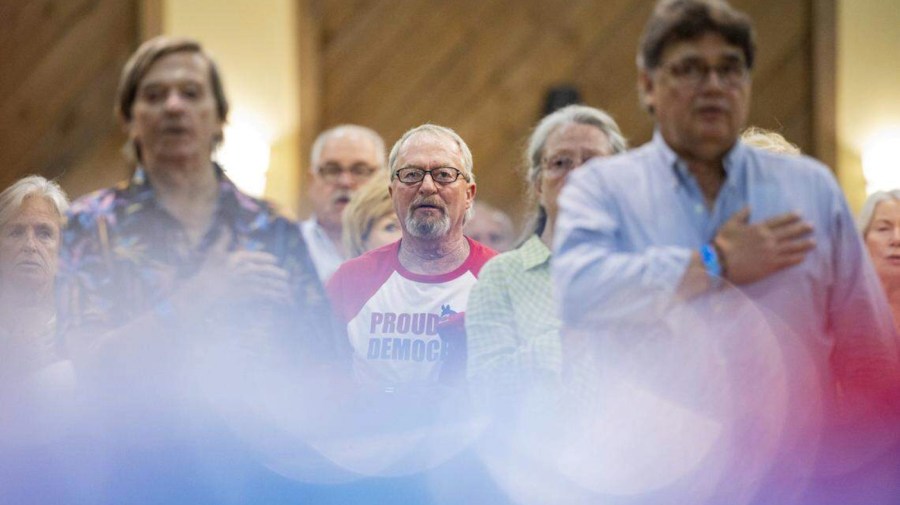 Trump is sinking, but Democrats aren’t rising — here’s why 