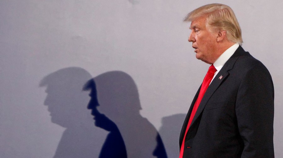 Trump's Smithsonian criticism contrasts with 2017 praise