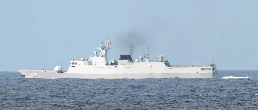 U.S. and Chinese Navies Engage in Confrontation in the South China Sea