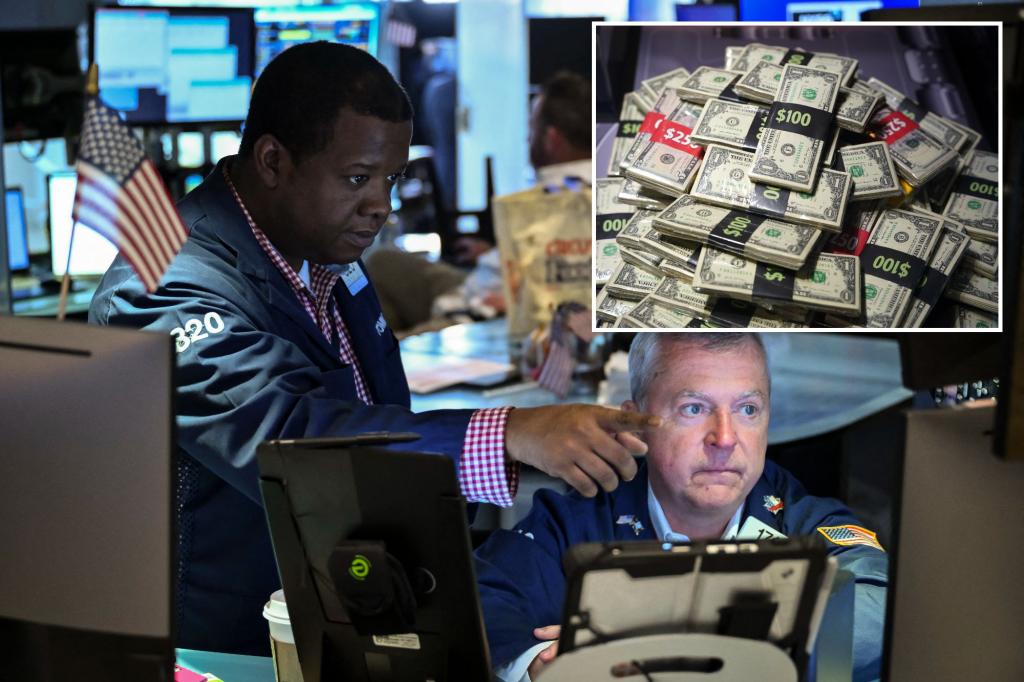 Understanding the US dollar's decline and concerns about its increasing risk to US stocks