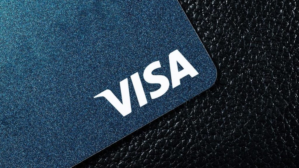 Visa stops its open banking activities in the US due to regulatory issues.