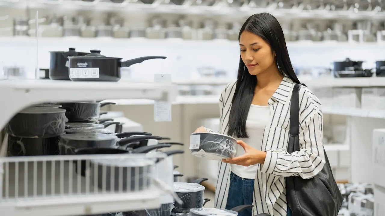 Wayfair's Labor Day sale cuts prices on mattresses, sofas, kitchenware, and more