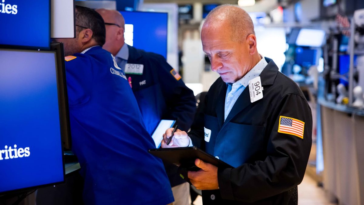 Wednesday market summary: Top-performing stocks continue to face challenges