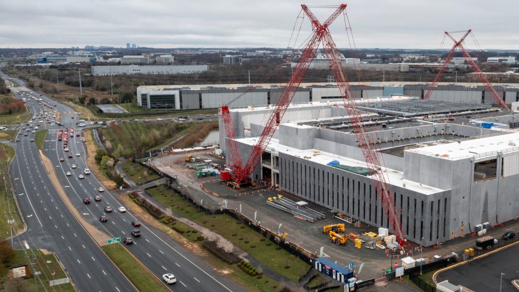 We're raising our rating on Eaton as the stock of the industrial AI leader drops after earnings.