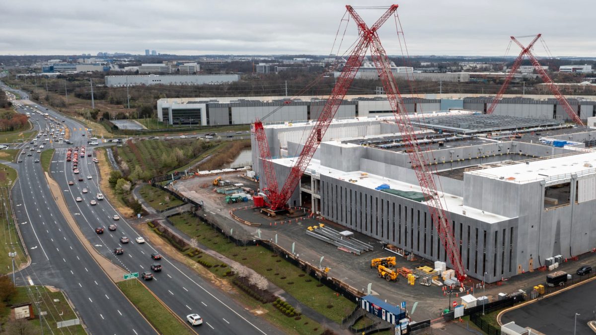 We're raising our rating on Eaton as the stock of the industrial AI leader drops after earnings.