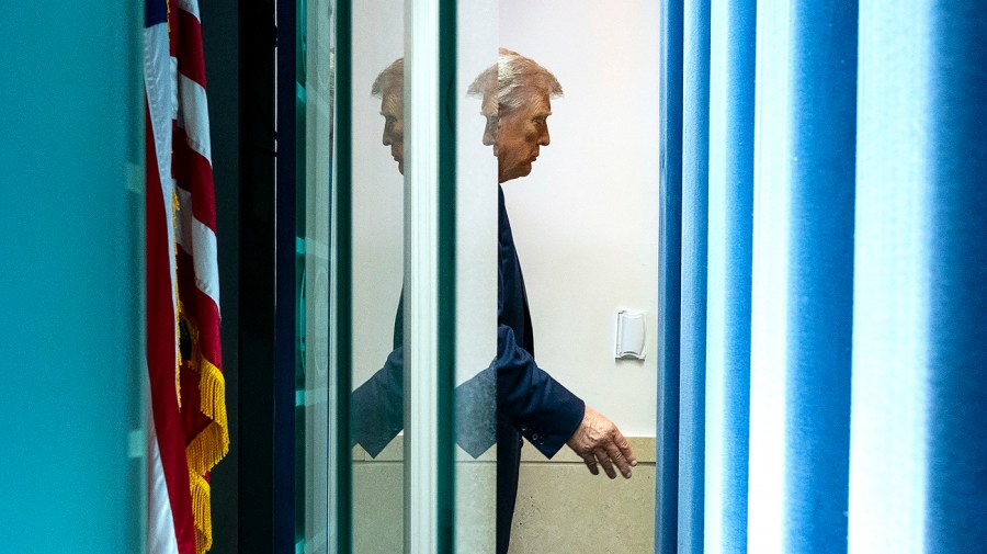 White House adjusts outlook for Trump-Putin meeting