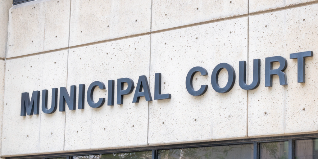 White man charged for slapping black man and later attacked by a mob in Cincinnati pleads guilty.