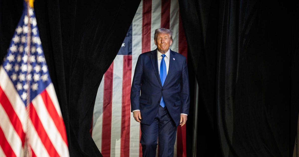 "Will Face Serious Consequences" &ndash; Trump Criticizes Russia Fabricators