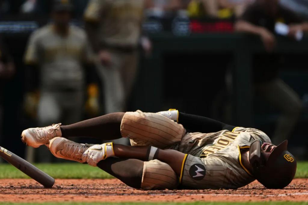 Xander Bogaerts goes on injured list due to broken foot in Padres defeat