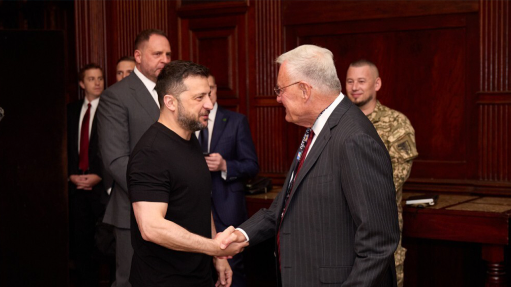 Zelenskyy reaches the White House for a meeting with Trump