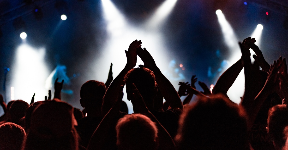 2,000 People Embrace Christianity at University of South Florida Event