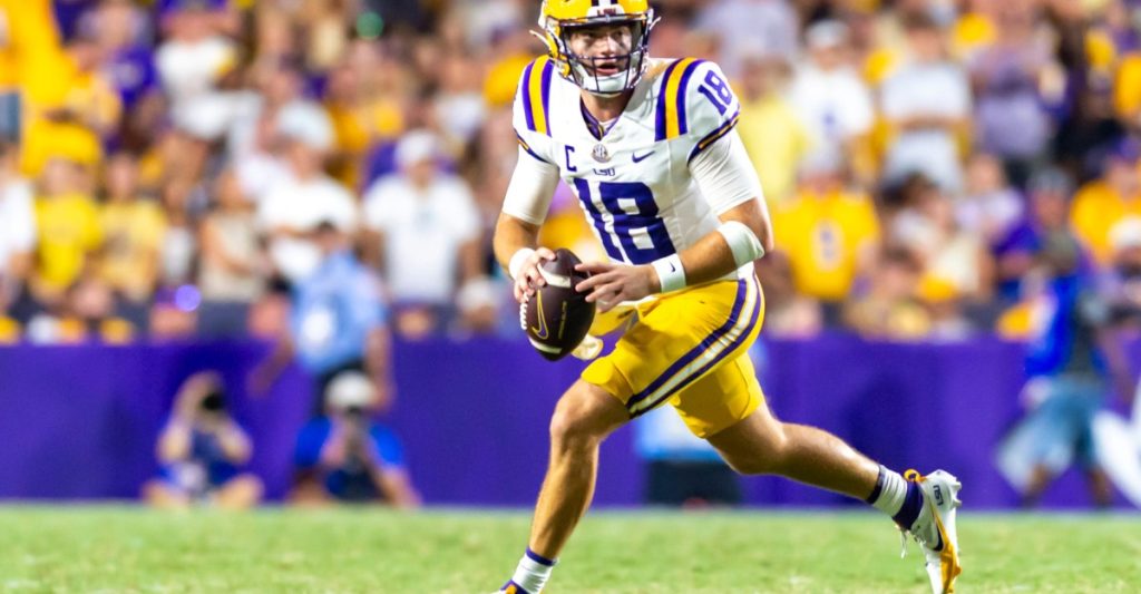 2026 NFL mock draft: New top pick appears with 6 quarterbacks