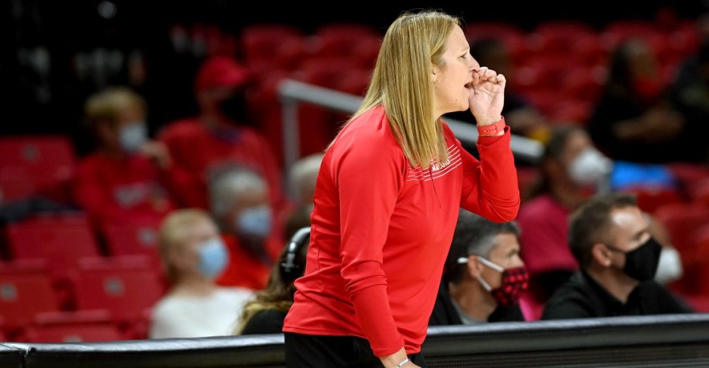 6 new head coaches to pay attention to in women’s college basketball this season
