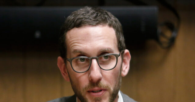 A Despicable Person Who Caused Great Damage