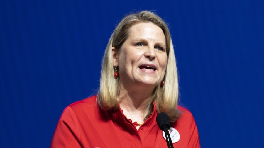 AFL-CIO leader on Trump's mass firing strategy: Federal employees are 'not pawns'