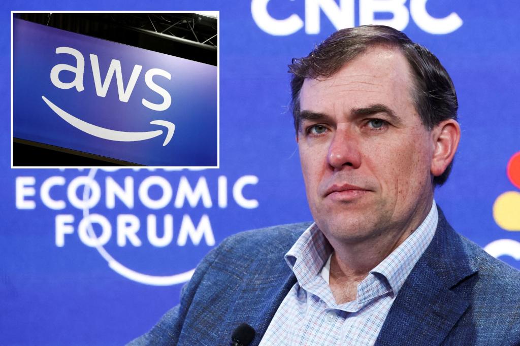 AWS leader criticizes team for delayed product launches