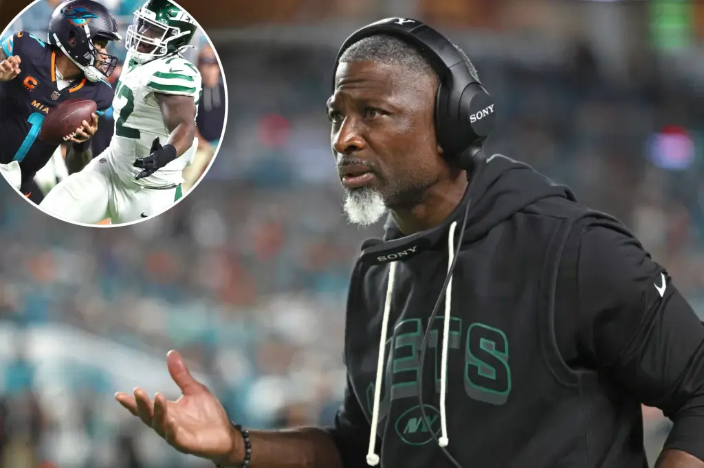 Aaron Glenn highlighting the other aspect of the Jets' turnover issue