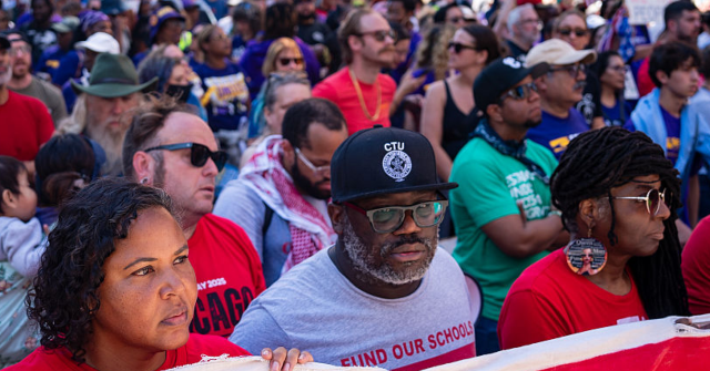 Activists Walk in Crime-Prone Chicago to Oppose Trump Sending National Guard — 'Oppose Fascism'