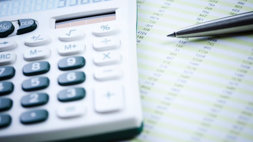 An insurance company is posing a new challenge to healthcare in the United States.