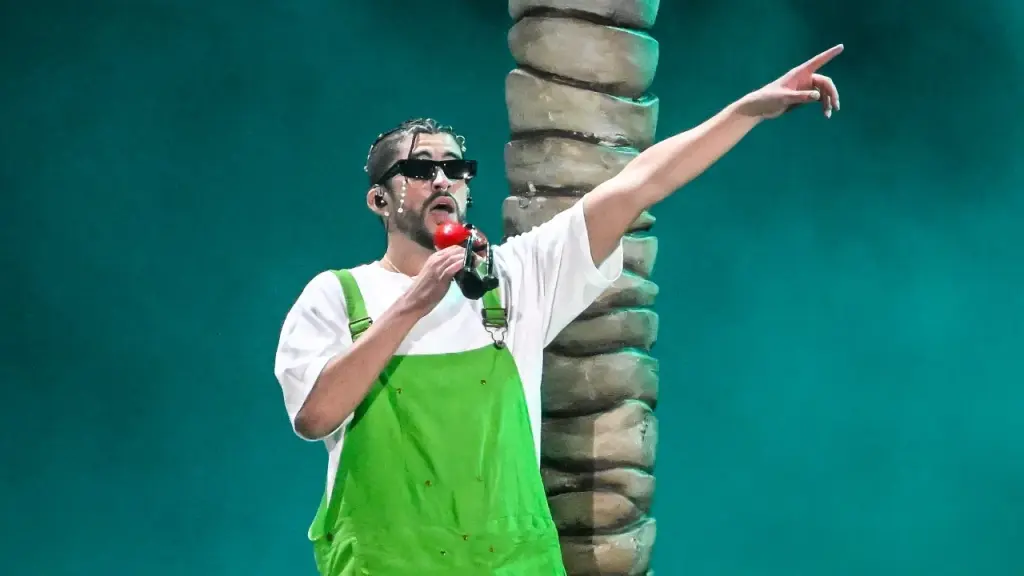 Bad Bunny cancels U.S. tour dates due to concerns for Latino fans regarding ICE