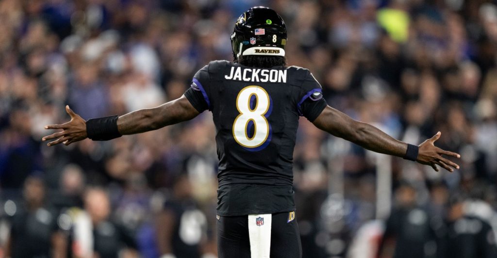 Best 35 fantasy football quarterbacks for Week 4