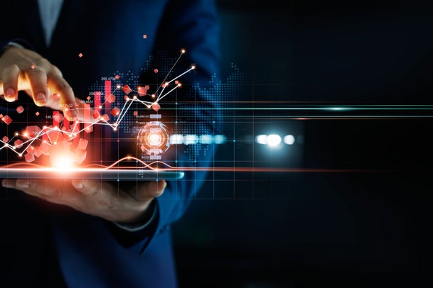 Billions Withdraw from SPY, but the S&P 500 Celebration Continues: What's Going On?