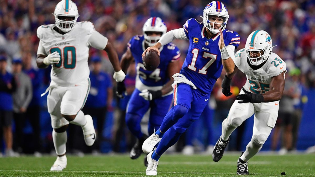 Bills' Josh Allen surpasses Patrick Mahomes' record in victory against Dolphins