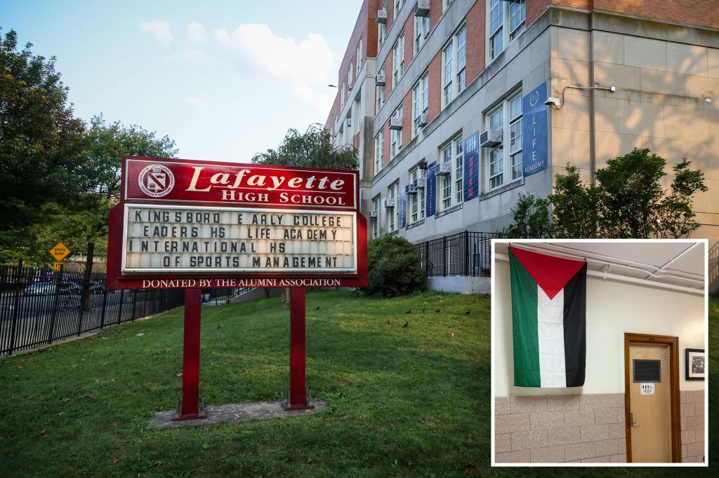 Brooklyn high school boldly displays Palestinian flag in hallway despite Jewish complaints: 'Totally inappropriate'