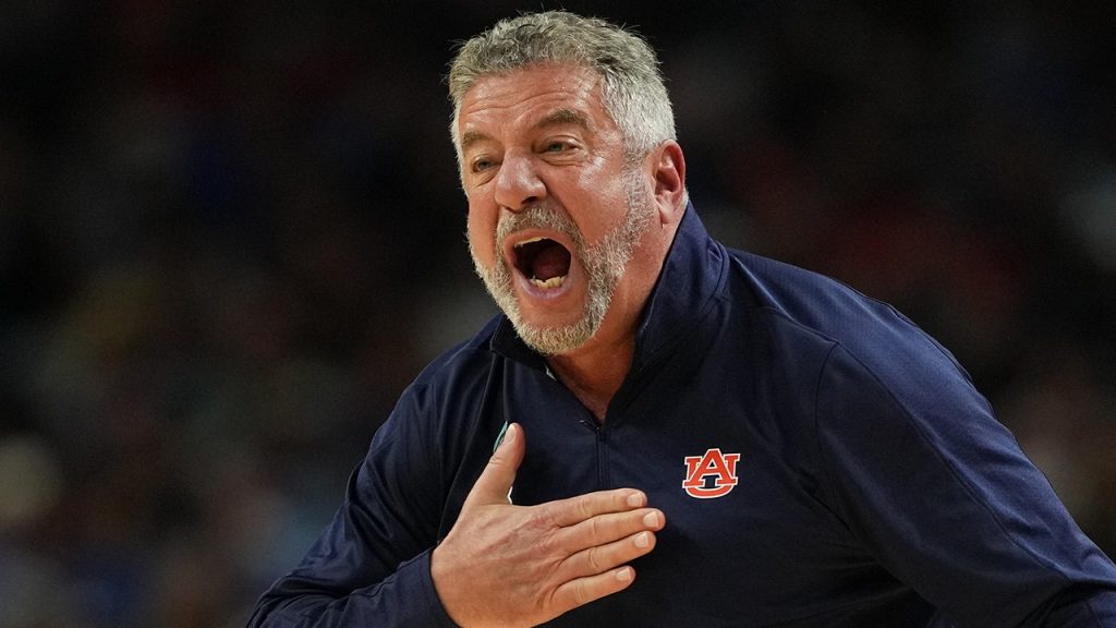 Bruce Pearl set to step down from Auburn, according to reports