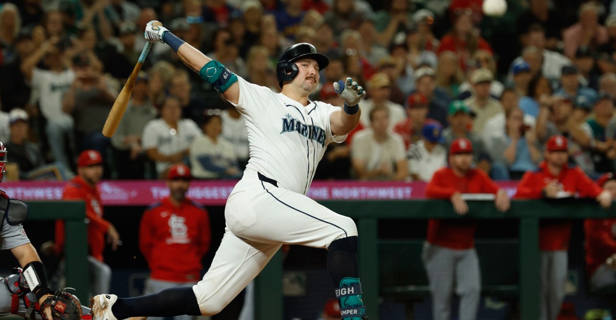 Cal Raleigh and his impressive performance continue to break MLB records.