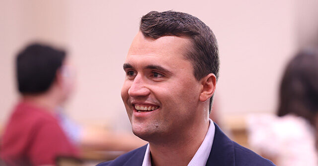 Chicago Cubs Pause for Reflection in Memory of Charlie Kirk