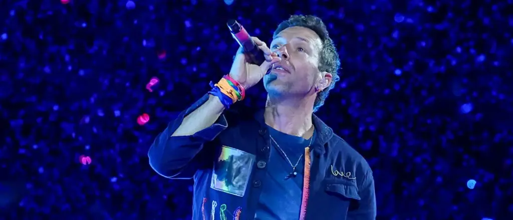 Chris Martin From Coldplay Criticized For ‘Disgraceful’ Remarks To Israeli Girls During Performance