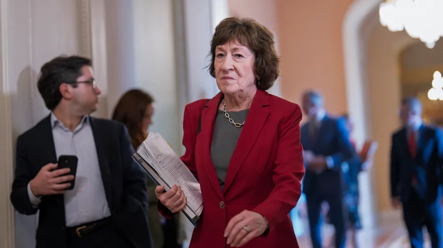 Collins and Grassley urge the White House budget office to restore oversight funding.