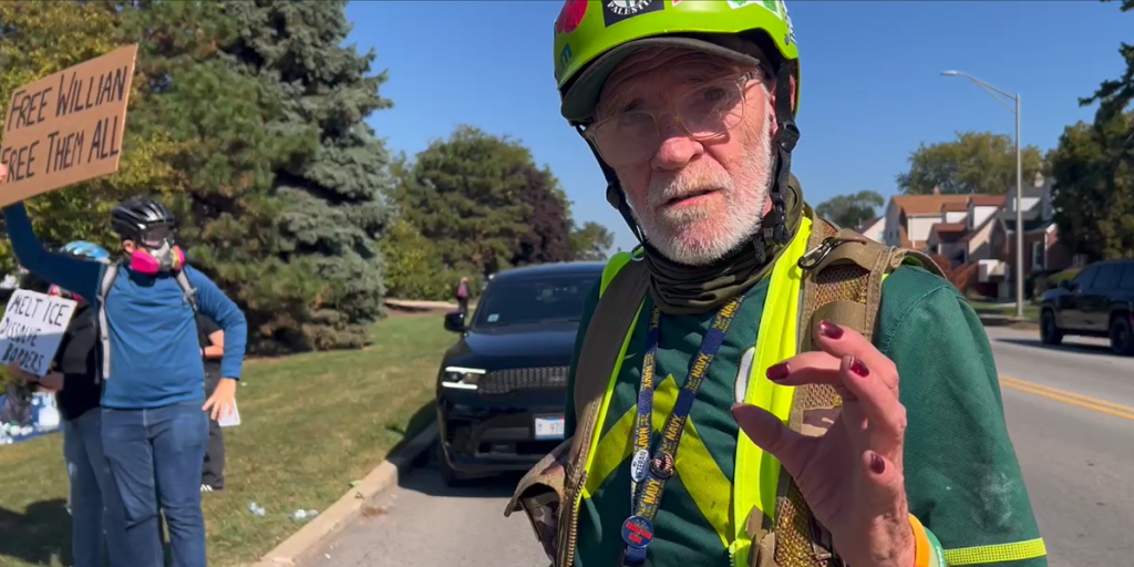 Confronted for Violent Remarks at Illinois Protest